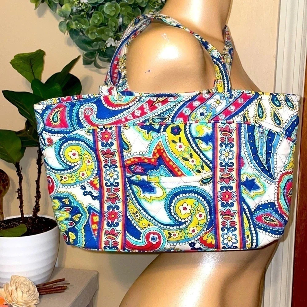 Vera Bradley purse handbag shoulder bag Marine Paisley print pattern retired